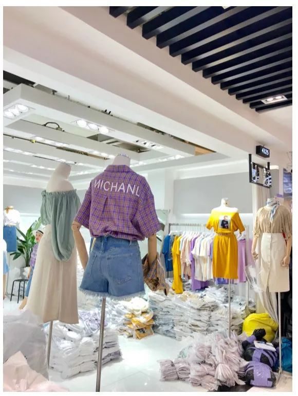 網紅服裝店貨源扒皮,終于知道他們怎么做到凈賺幾個億的了!