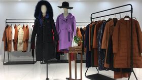 孔雀夫人19新款精品毛衣 杭州品牌折扣女裝批發優選